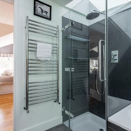 New Stunning 5Bd Mews House Villa London Bagian luar foto