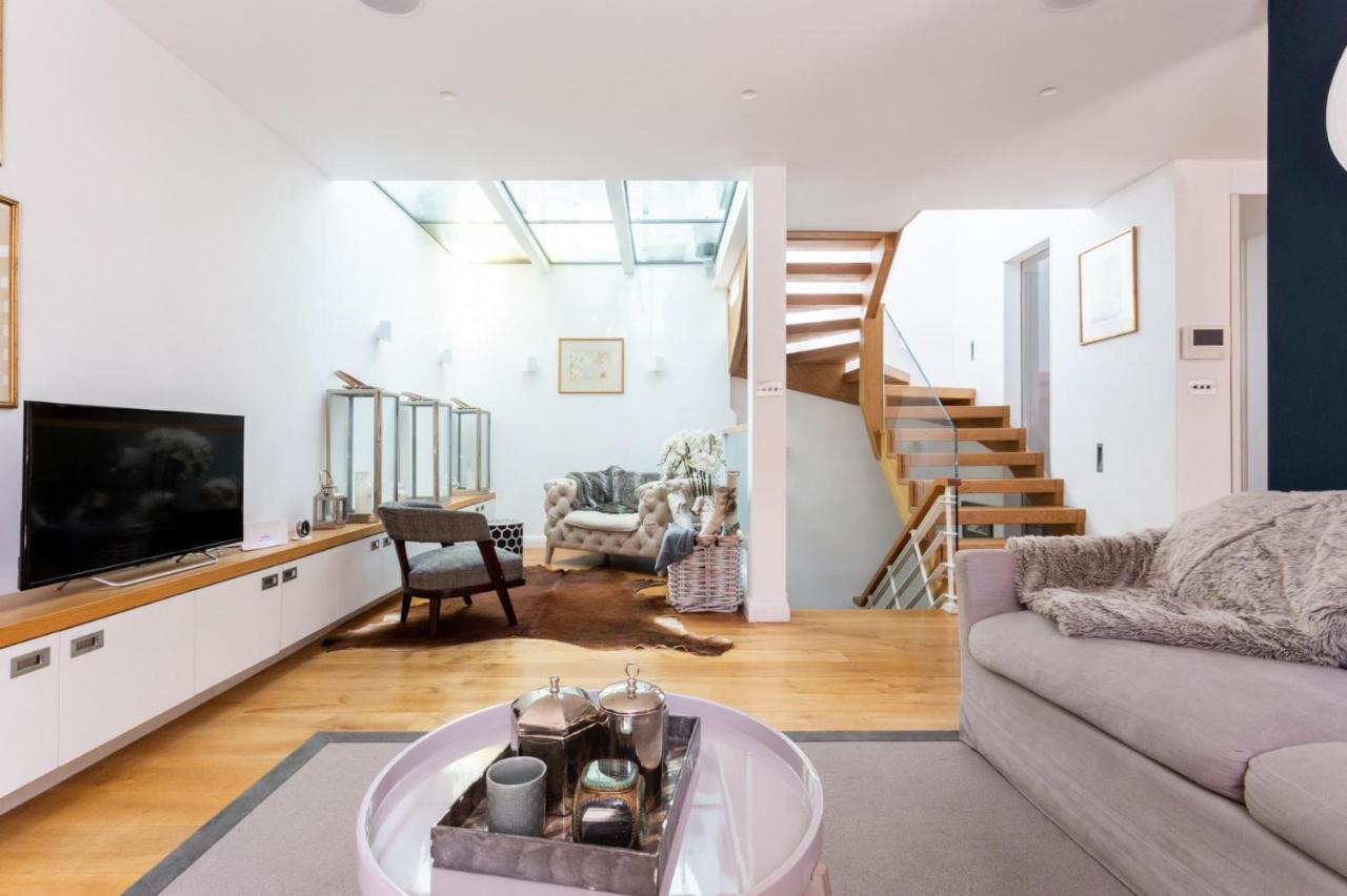 New Stunning 5Bd Mews House Villa London Bagian luar foto
