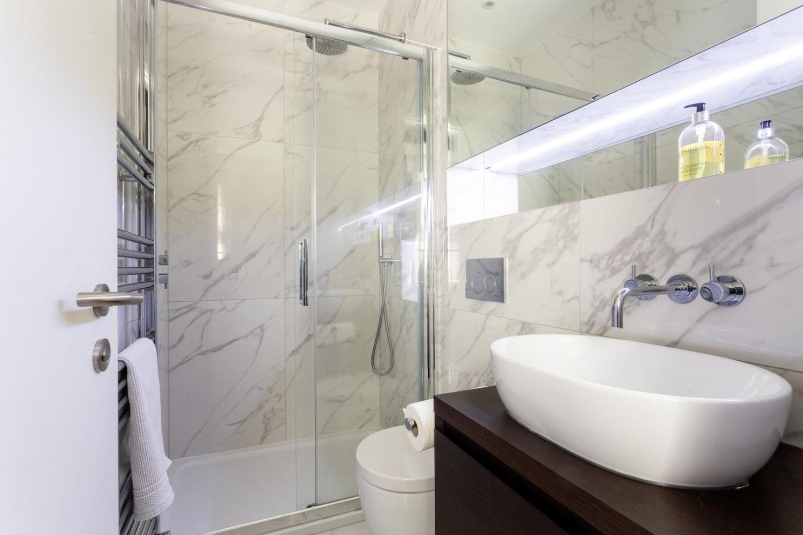 New Stunning 5Bd Mews House Villa London Bagian luar foto